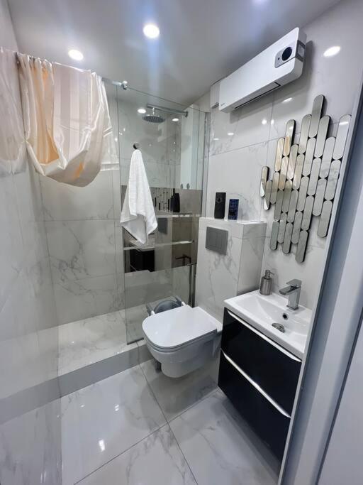 Maison Appartement Triplex Avec Jacuzzi Et Sauna Saint-Etienne  Luaran gambar